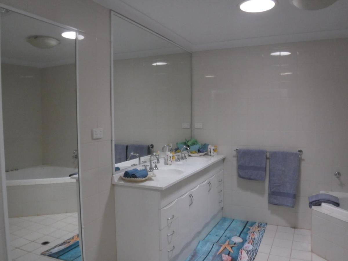 Meekatharra Outback Beach House Dış mekan fotoğraf